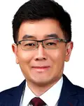 Dr Poh Seng Yew